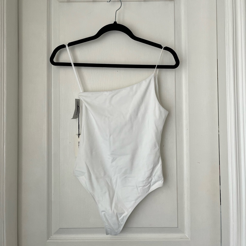 Aritzia Babaton White Asymmetrical Bodysuit